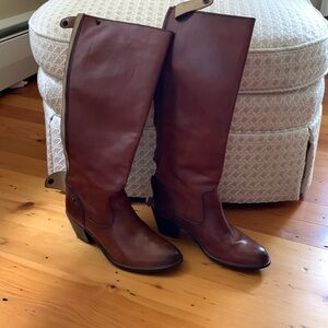 Frye boots - Jackie zip tall in redwood color.
